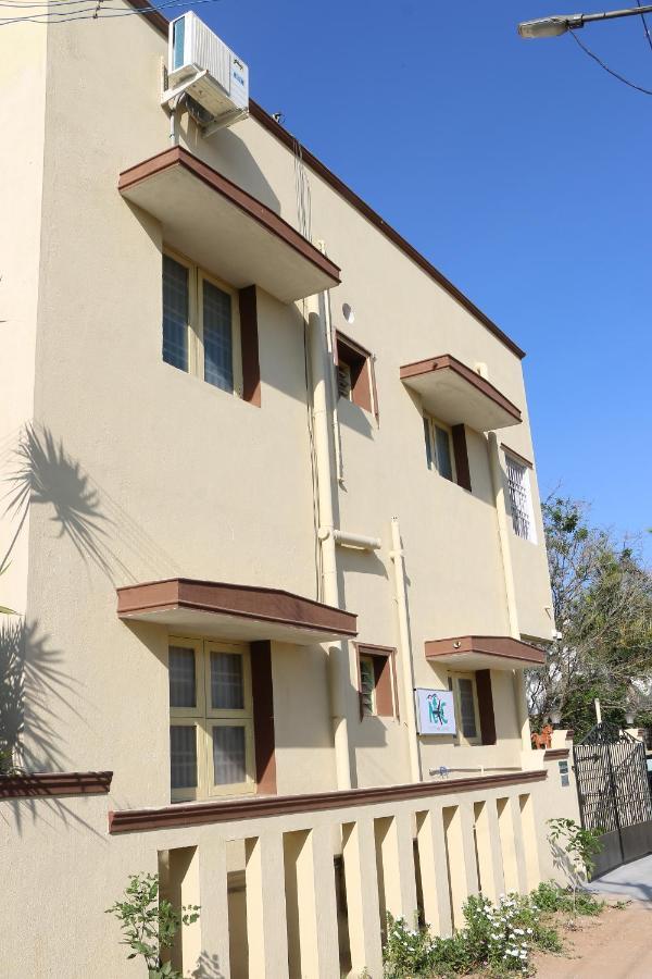 Hotel Nkc Airport Chennai Eksteriør bilde